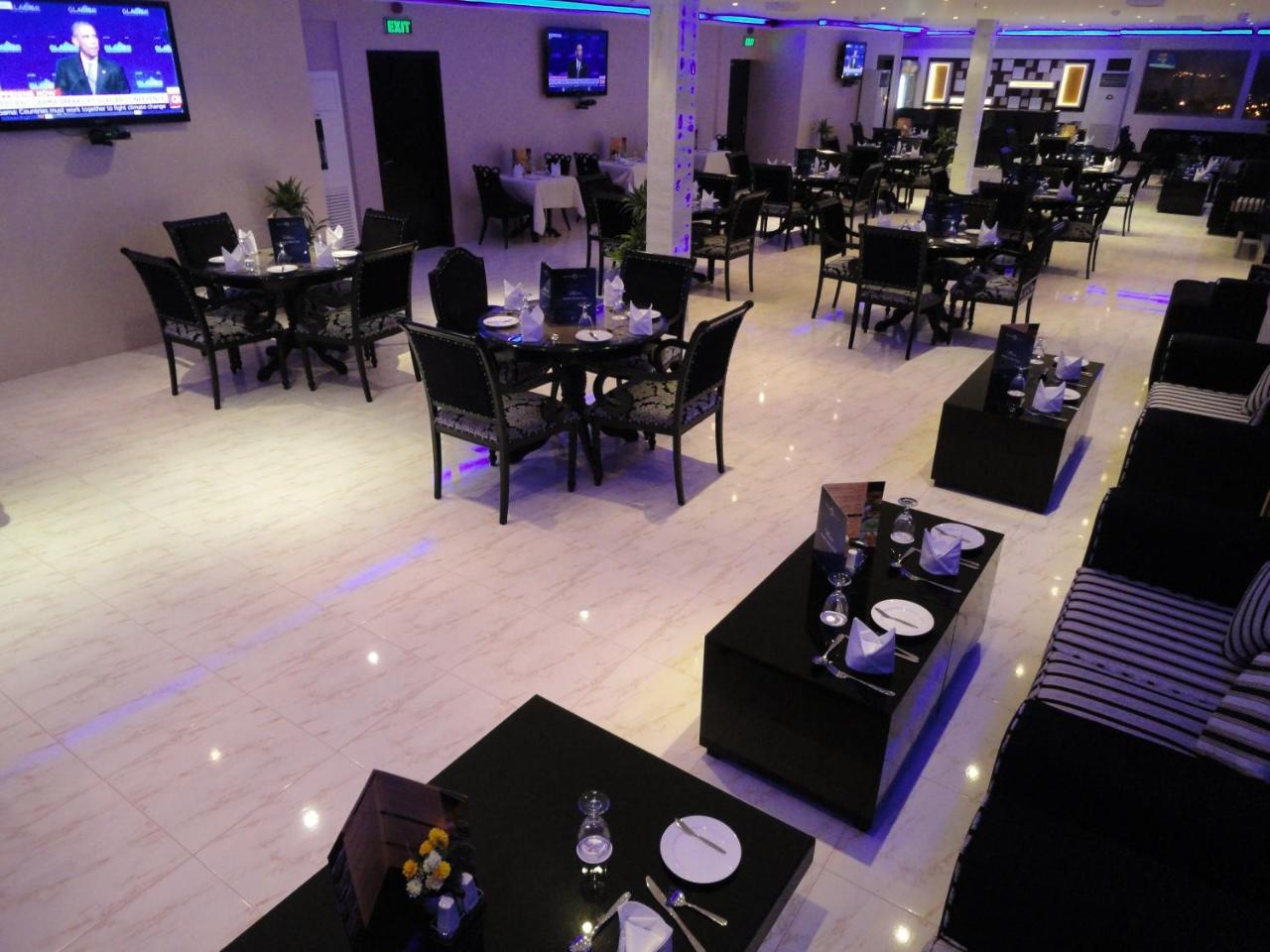 Al Andalus Plaza Hotel Манама Екстериор снимка