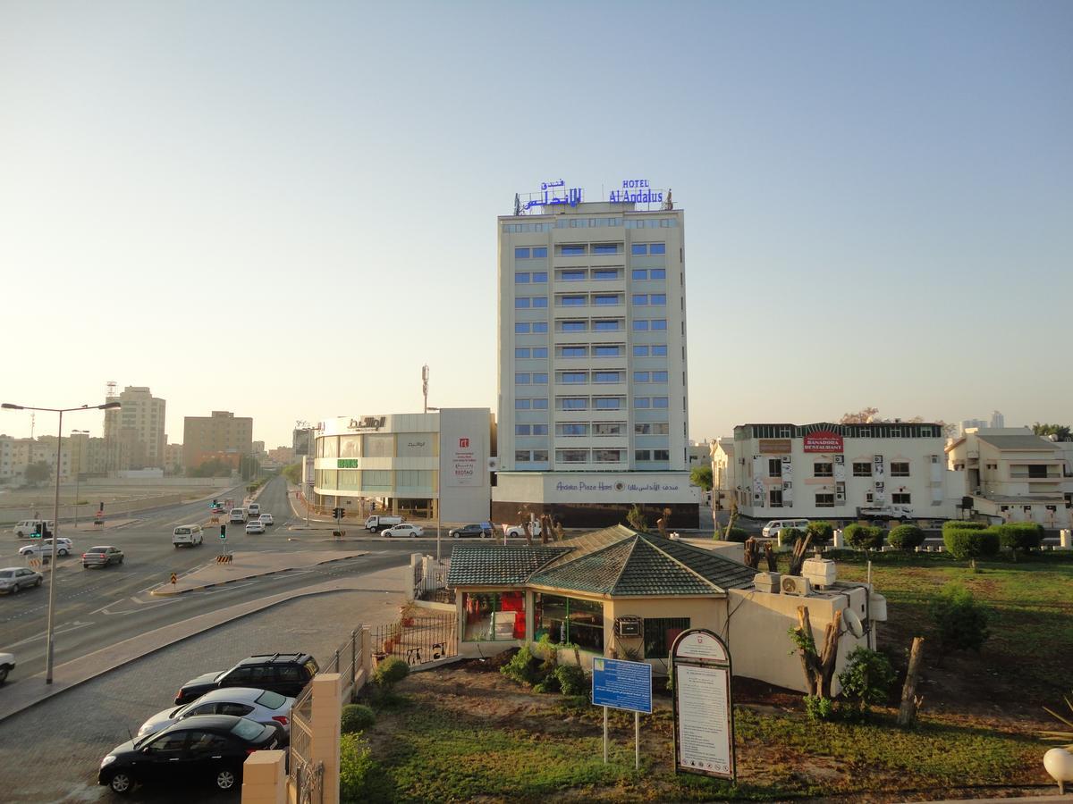 Al Andalus Plaza Hotel Манама Екстериор снимка