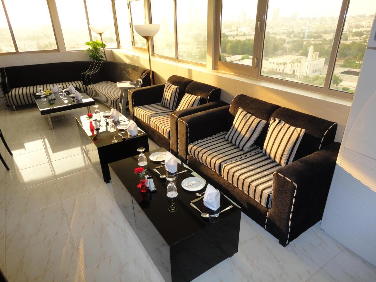 Al Andalus Plaza Hotel Манама Екстериор снимка